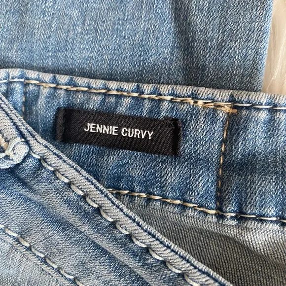 True Religion Jennie Curvy Jeans - Picture 5 of 5